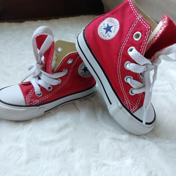 red converse toddler size 5